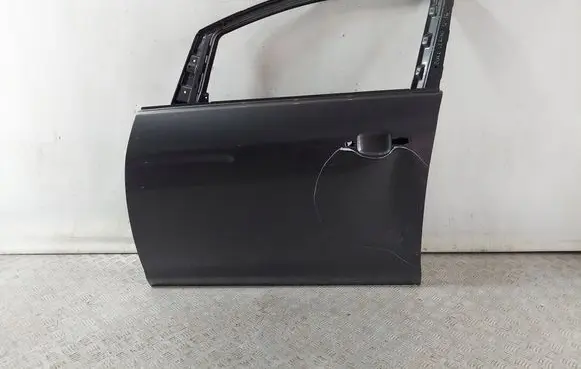 Opel Astra J Front door