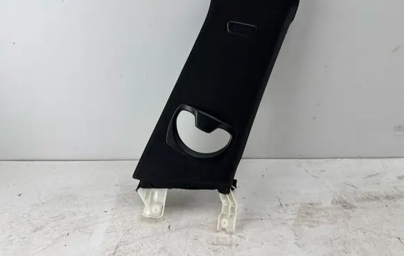 BMW 4 F32 F33 (B) pillar trim (top) 7276894