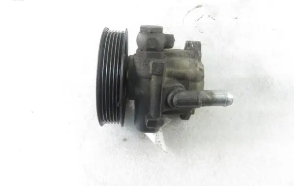 Audi A3 S3 8L Power steering pump 06A145157