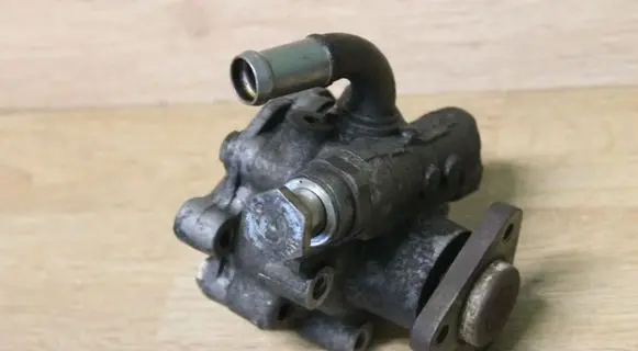 Audi A4 S4 B5 8D Power steering pump 8D0145177Q