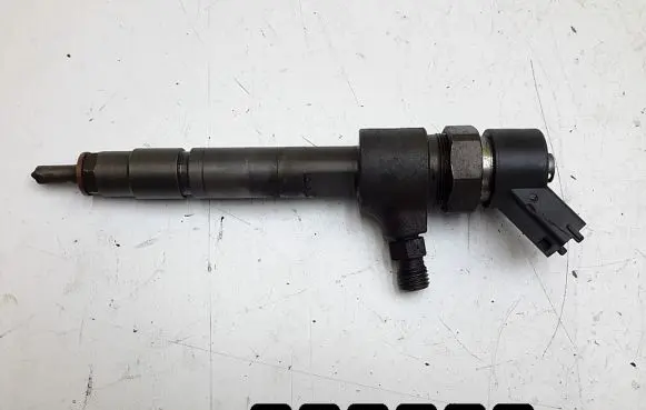 Alfa Romeo 166 Fuel injector