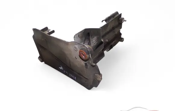 Audi A8 S8 D2 4D Front bumper mounting bracket