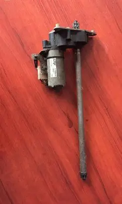 BMW X5 E53 Seat adjustment motor 8251616
