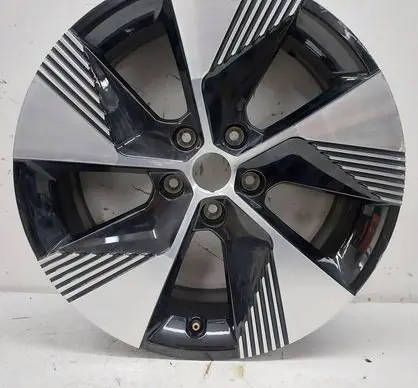 Renault Megane E-Tech R18 alloy rim 403002015R