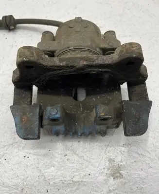BMW 5 E60 E61 Front brake caliper 5724330