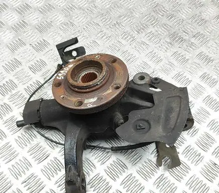 Opel Vivaro Front wheel hub 1617968980
