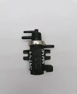 Volkswagen Golf IV Vacuum valve 1H0906627 72190320