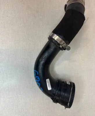 Land Rover Range Rover Evoque L551 Intercooler hose/pipe GJ326C716 HJ326C646