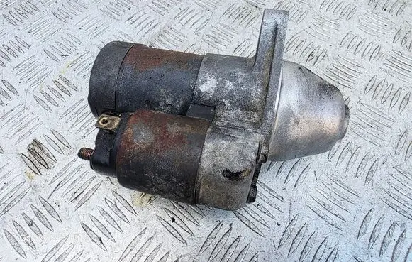 Opel Astra H Starter motor 8973860620