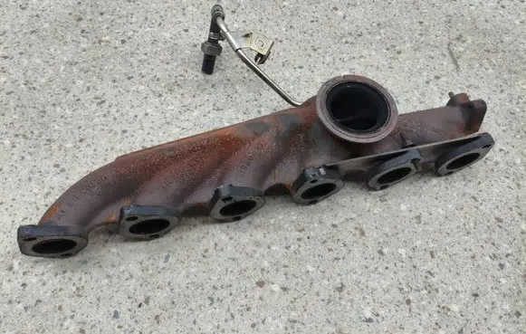 BMW 5 GT F07 Exhaust manifold 8519607