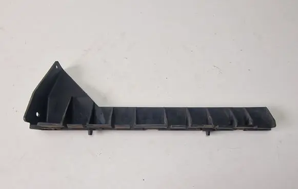 Audi A8 S8 D3 4E Bumper support mounting bracket corner 4E0807572A