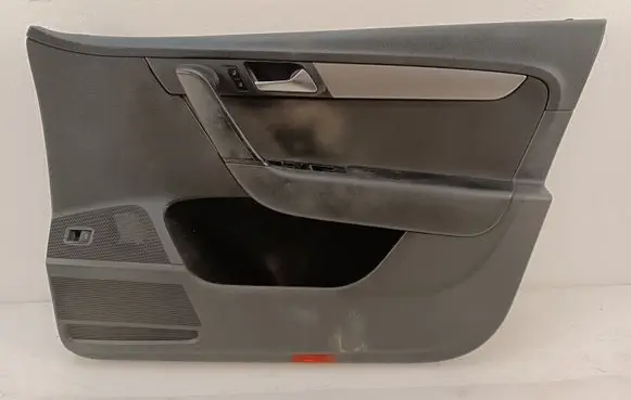 Volkswagen PASSAT B7 Front door card panel trim 3AB867012