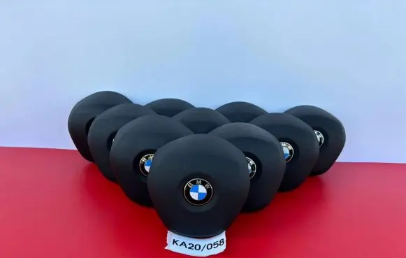 BMW 5 F10 F11 Steering wheel airbag cover 3087897
