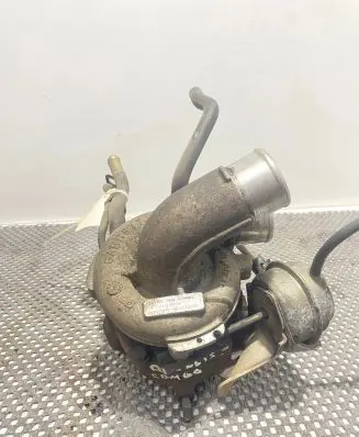 Toyota Avensis T250 Turbo 7272101 172010G010 GT1749V