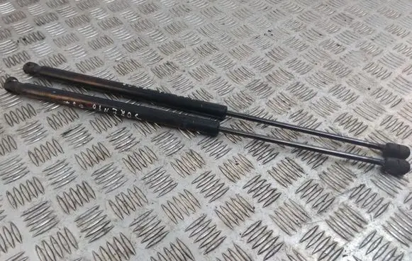 KIA Sorento Tailgate/trunk strut/damper 817713E020