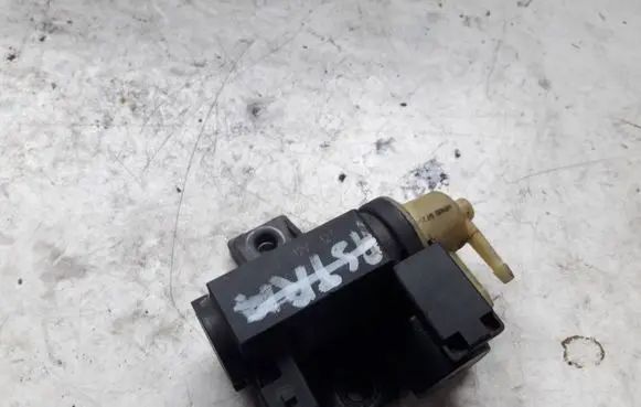 Renault Trafic II (X83) Turbo solenoid valve 8200790180
