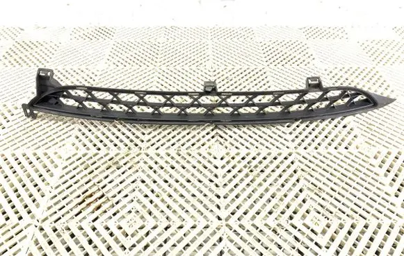 Citroen C4 I Picasso Front bumper lower grill 9680403177
