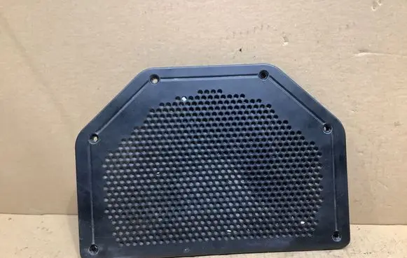 BMW 3 E90 E91 Subwoofer grill/trim 6925337