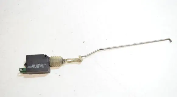 Audi A6 S6 C5 4B Central locking motor 4B9962115