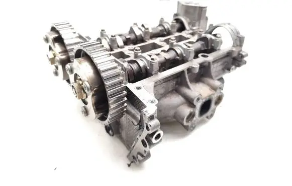 Ford C-MAX II Engine head CM5G-6090-GF