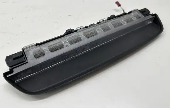 BMW 7 G11 G12 Third/center stoplight 7342972