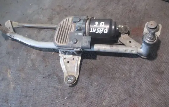 Volkswagen PASSAT B6 Front wiper linkage and motor A9738881 3C1955023E