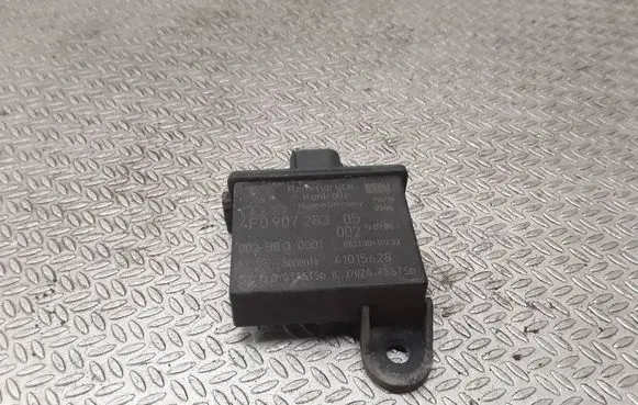 Audi A6 S6 C6 4F Tire pressure sensor 4F0907283 053300401203