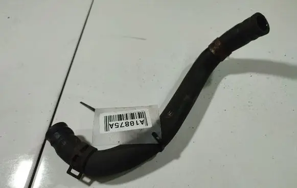Toyota Auris 150 Engine coolant pipe/hose