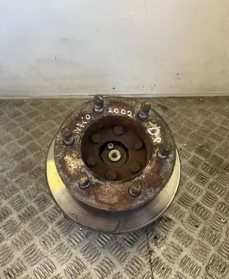 Iveco Daily 3rd gen Front wheel hub