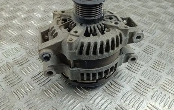 Jeep Grand Cherokee Generator/alternator P04801835AB