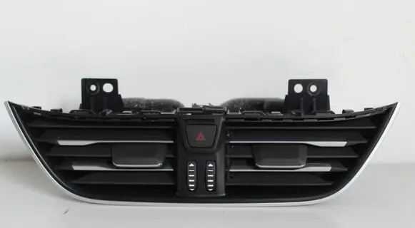 Ford Focus Dash center air vent grill JX7B-19K617-AG3KPR