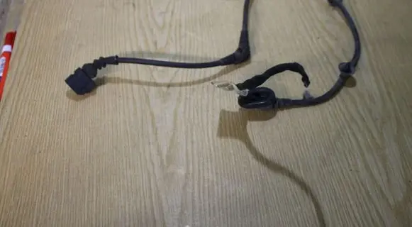 Volkswagen PASSAT B6 Front ABS sensor wiring 3C0927903A