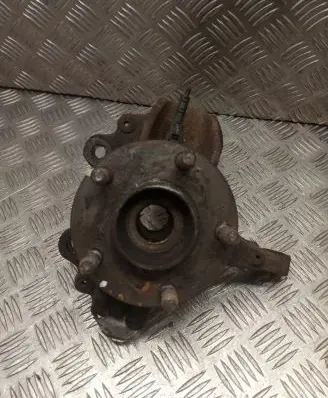 Ford Focus C-MAX Front wheel hub