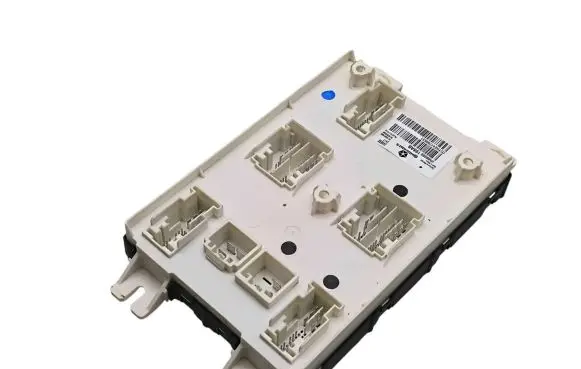 Chrysler Pacifica Central body control module 68360198AB 68360200AB