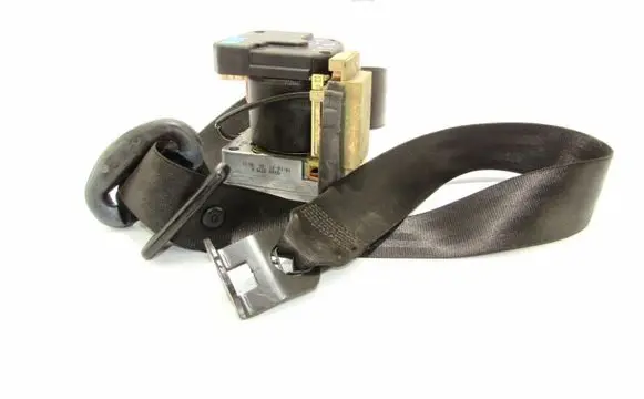 Skoda Octavia Mk1 (1U) Front seatbelt 1U4857702C