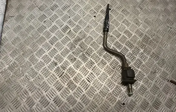 Nissan Patrol 260 Gear shifter/selector
