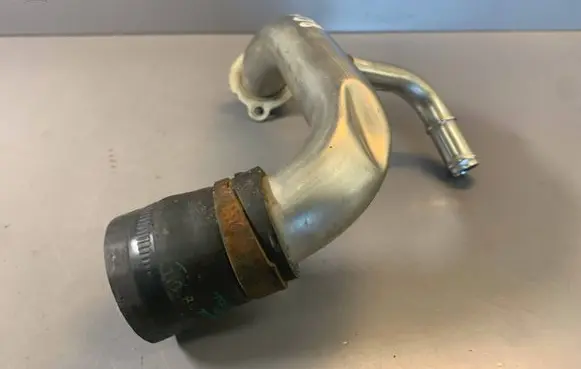 BMW 1 E81 E87 Engine coolant pipe/hose EK3014957 40070710 11537552389