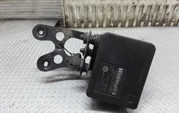 Volkswagen Touran I ABS Pump 1K0907379K