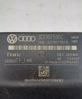 Volkswagen PASSAT B6 Gateway control module 3C0907530C 3C0907951A