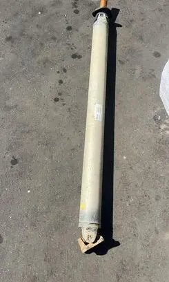 Nissan Navara D23 Rear driveshaft/prop shaft 373004JA0B