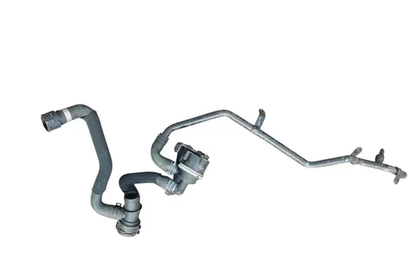 Engine coolant pipe/hose
