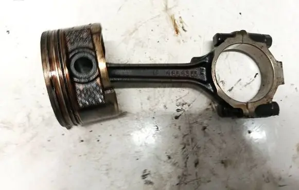 Chrysler Voyager Piston with connecting rod 4654355