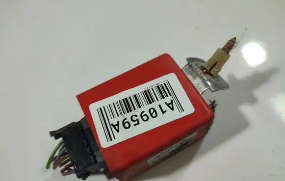 Ford Focus C-MAX Tow bar relay 85451214