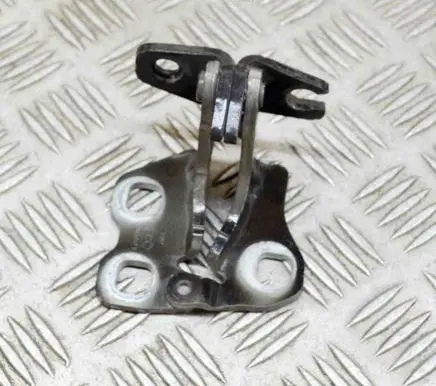 Tesla Model 3 Front door upper hinge A046571