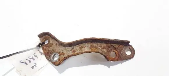 Subaru Outback Bracket in trunk/boot 