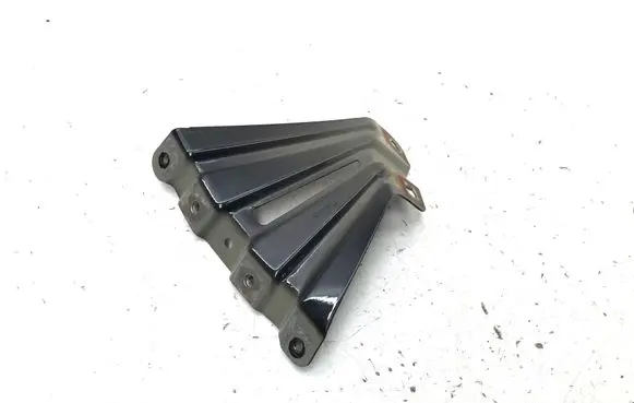 MG ZS Fender mounting bracket 10230193