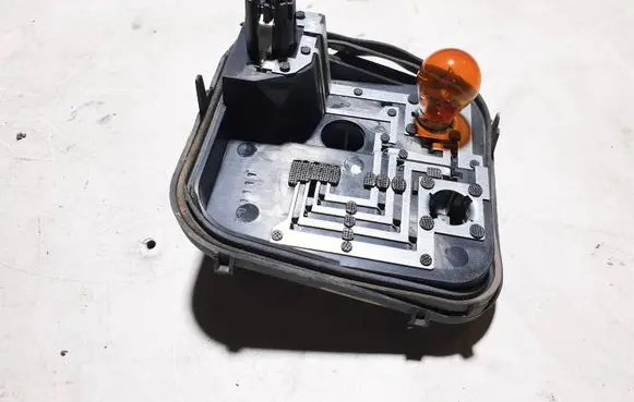 Volkswagen PASSAT B7 Tail light bulb cover holder 3AE945257
