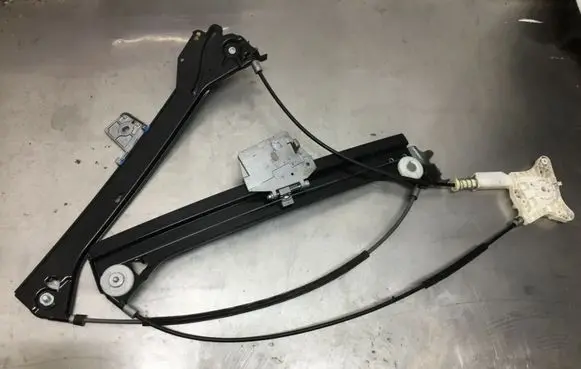 Mercedes-Benz CLK A209 C209 Front window lifting mechanism without motor 990972XXX