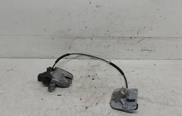 Volvo S60 Tailgate/trunk/boot lock/catch/latch 31335051