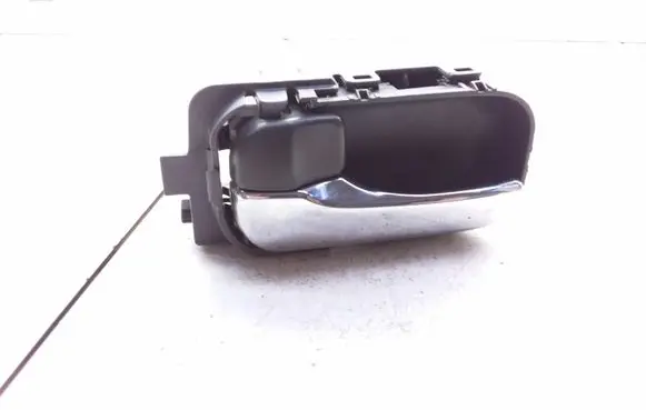 Nissan X-Trail T30 Rear door interior handle